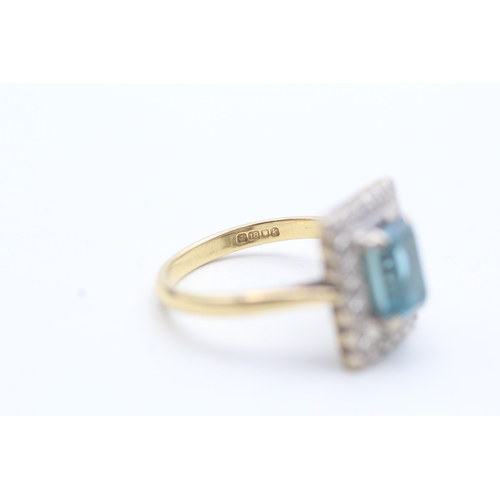 19 - 18ct gold zircon and diamond ring (5.1g) Size L