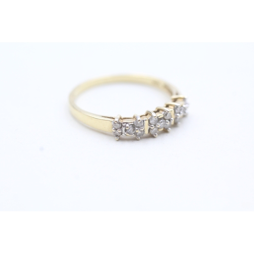 195 - 14ct gold diamond set dress ring (2.2g) Size R