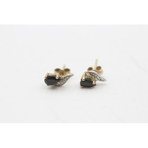 218 - 9ct gold sapphire and diamond stud earrings (0.7g)