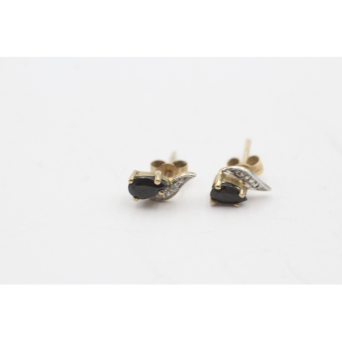 218 - 9ct gold sapphire and diamond stud earrings (0.7g)