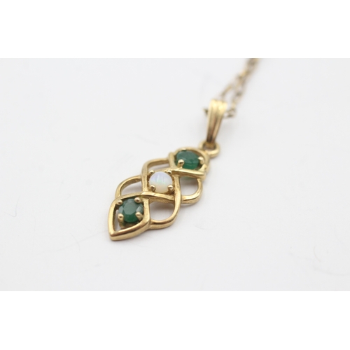 26 - 9ct gold emerald and opal pendant on chain (2g)