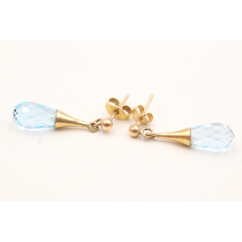 32 - 9ct gold blue gemstone drop earrings (2.5g)