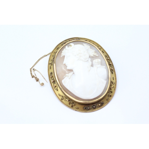 4 - 9ct gold shell cameo artemis portrait brooch (23.8g)