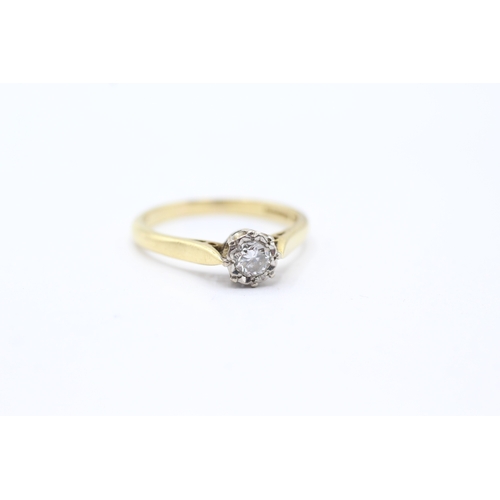 43 - 18ct gold diamond single stone ring (3.3g) Size P