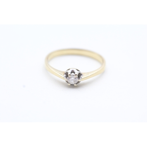 49 - 14ct gold diamond single stone ring (2.1g) Size O 1/2