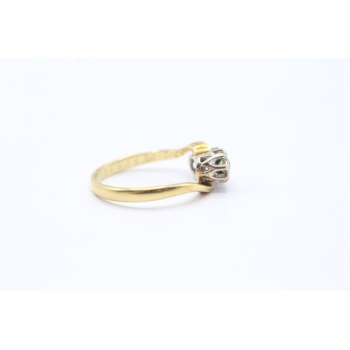 97 - 18ct gold illusion set diamond Toi et Moi ring (2.8g) Size K