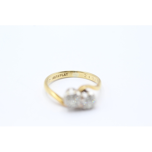 97 - 18ct gold illusion set diamond Toi et Moi ring (2.8g) Size K