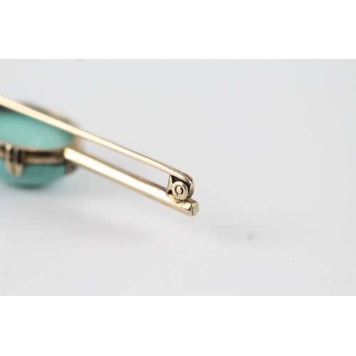 19 - 9ct gold antique cabochon cut turquoise bar brooch (7.8g) Size