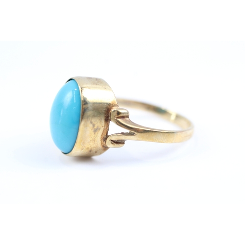 2 - 9ct gold vintage cabochon cut turquoise solitaire dress ring (4g) Size R 1/2