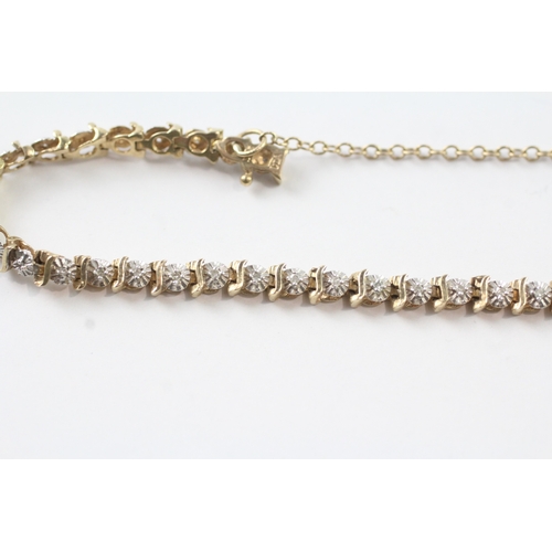 35 - 9ct gold diamond bracelet (6.3g) Size