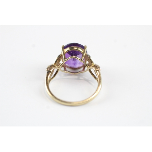 43 - 9ct gold oval cut amethyst & diamond dress ring (3g) Size N