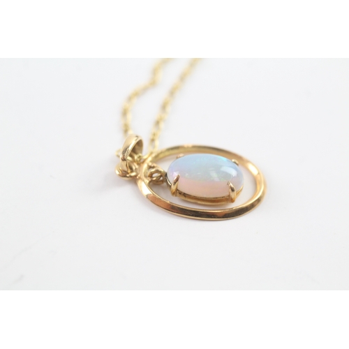 49 - 14ct gold opal pendant necklace (3.1g) Size