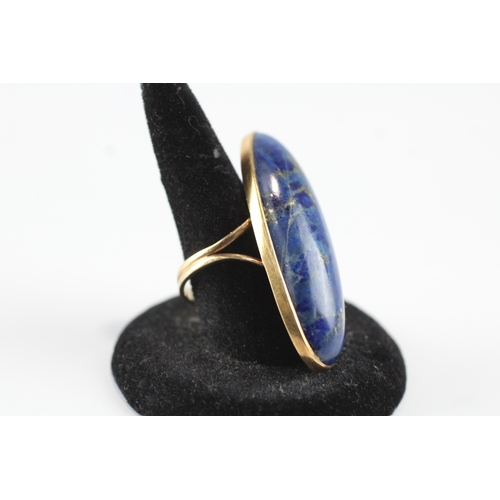 50 - 14ct gold lapis lazuli ring (11.5g) Size Q