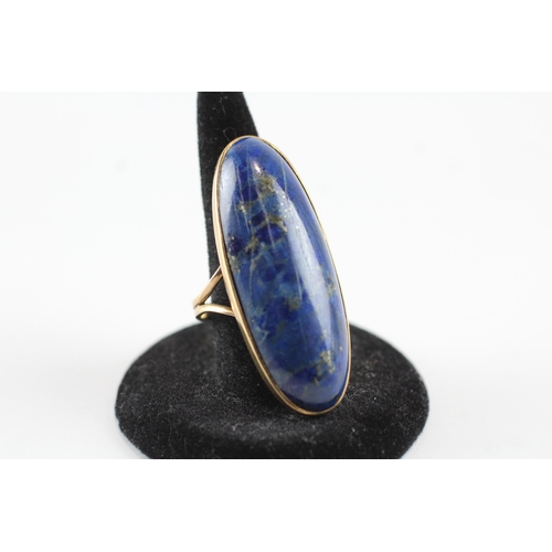 50 - 14ct gold lapis lazuli ring (11.5g) Size Q