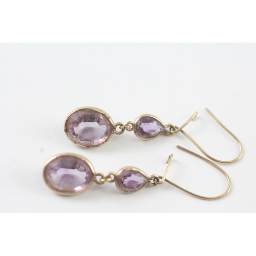 52 - 9ct gold and amethyst drop hook earrings (1.9g) Size