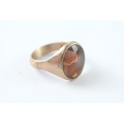 64 - 9ct gold vintage agate signet ring (6.4g) Size U