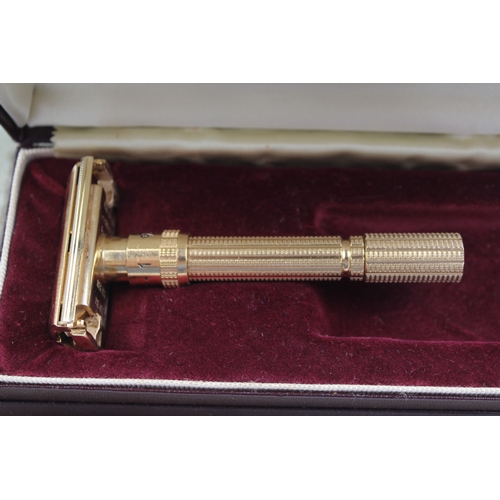 410 - Vintage 1961 Gillette 22 Ct Gold Slim Adjustable Razor W / Presentation Set