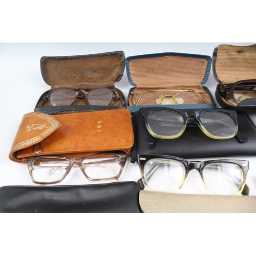 413 - Spectacles Vintage Glasses Eyewear Inc Cases, Retro, Prescription Joblot