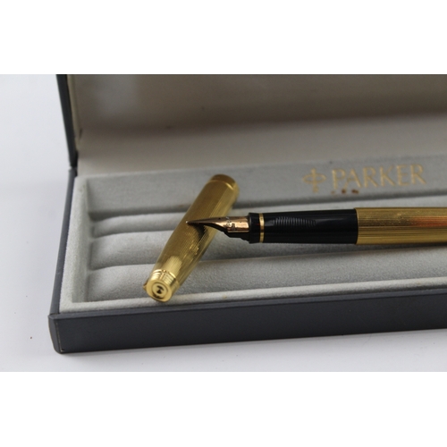 466 - Vintage Parker 75 Gold Plated Fountain Pen w/ 14ct Gold Nib WRITING Boxed