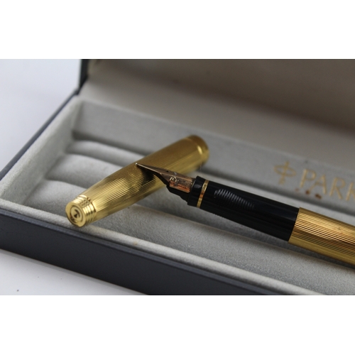 466 - Vintage Parker 75 Gold Plated Fountain Pen w/ 14ct Gold Nib WRITING Boxed