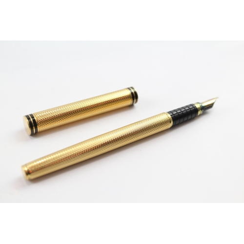 475 - Vintage Waterman Exclusive Gold Plated Fountain Pen w/ 18ct Gold Nib WRITING