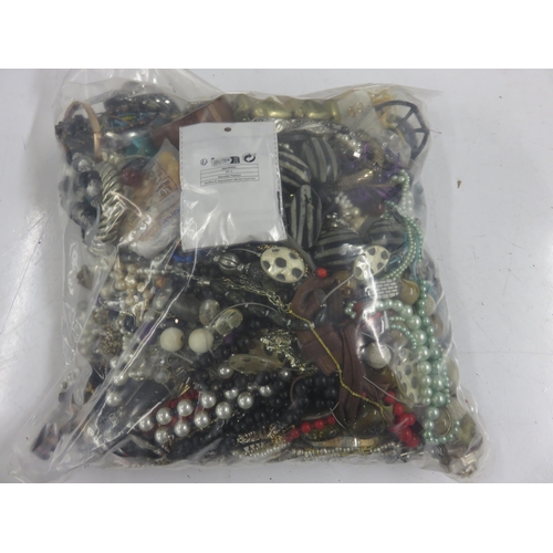 219 - 10kg Unsorted Costume Jewellery