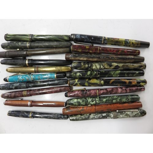 65 - 2.5kg of Assorted Fountain Pens