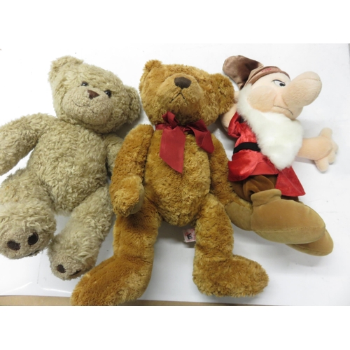 379 - Collection of Vintage Teddies/Bears