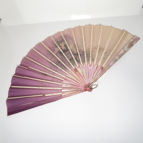 411 - Antique Victorian Madame Leah Nathalie French Hand Fan in Original Box