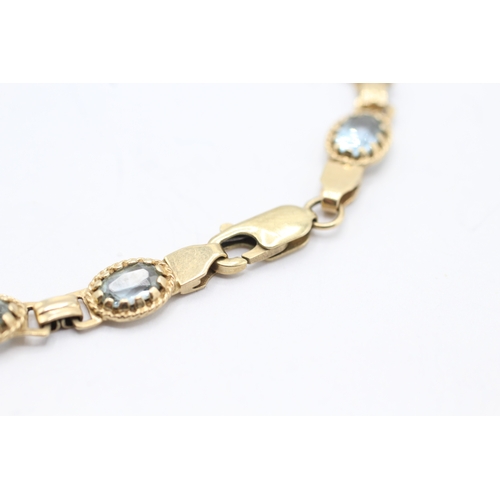 10 - 9ct gold blue gemstone bracelet (7.6g)