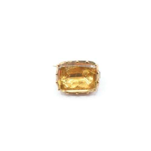 103 - 9ct gold antique foiled back citrine brooch (2.7g)