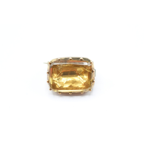 103 - 9ct gold antique foiled back citrine brooch (2.7g)