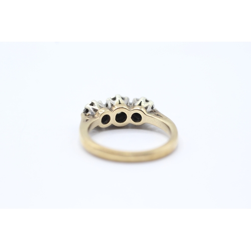 108 - 9ct gold three stone diamond ring (3.1g) Size J