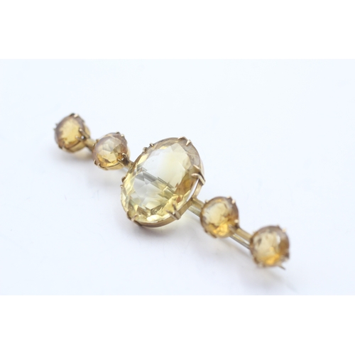 11 - 9ct gold citrine bar brooch (7.2g)