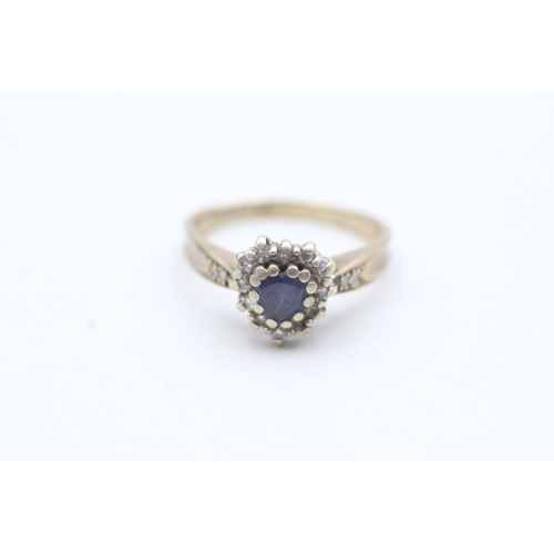 146 - 9ct gold heart shaped blue gemstone and diamond ring (2.5g) Size M