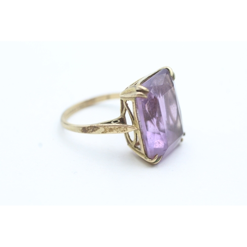 153 - 9ct gold amethyst cocktail ring (5.5g) Size O