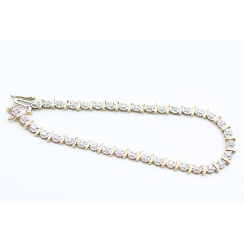 163 - 9ct gold diamond bracelet (5.7g)