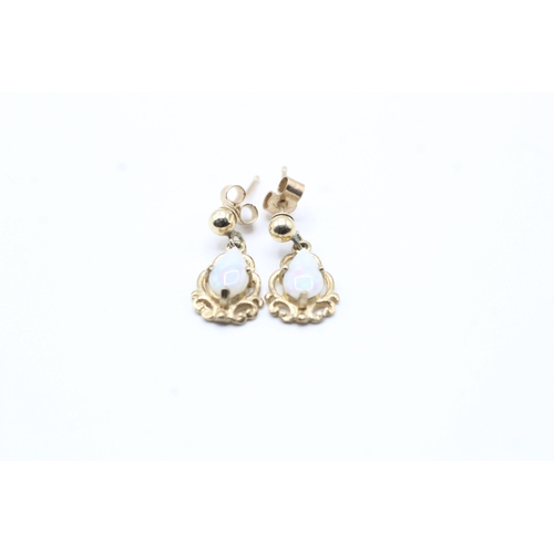 168 - 9ct gold and opal drop stud earrings (0.9g)