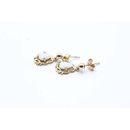 168 - 9ct gold and opal drop stud earrings (0.9g)