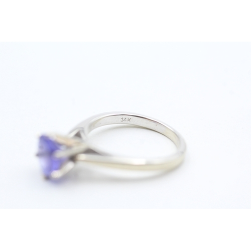 172 - 14ct gold tanzanite set solitaire ring (3g) Size I 1/2