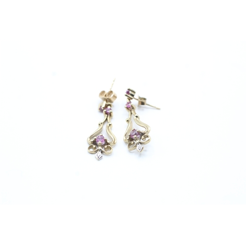 180 - 9ct gold and pink gemstone drop stud earrings (3g)