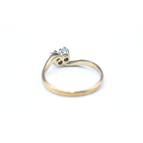 190 - 9ct gold 'toi et moi' diamond ring (1.6g) Size L