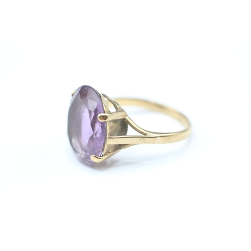 193 - 9ct gold amethyst single stone ring (3.3g) Size K