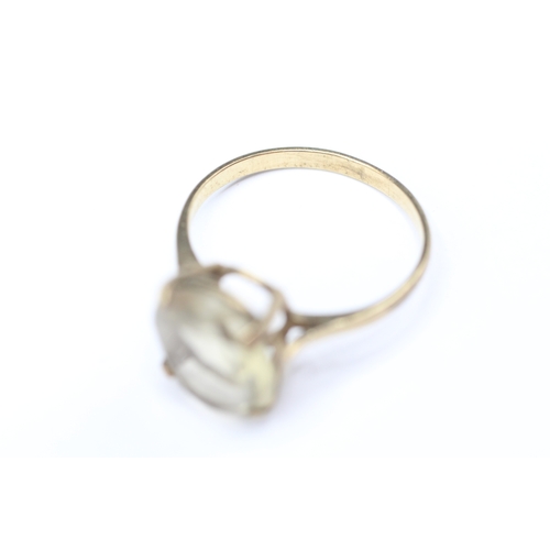 207 - 9ct gold clear gemstone single stone ring (2.3g) Size O