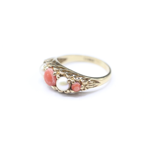 226 - 9ct gold coral and cultured pearl ring (3.2g) Size M