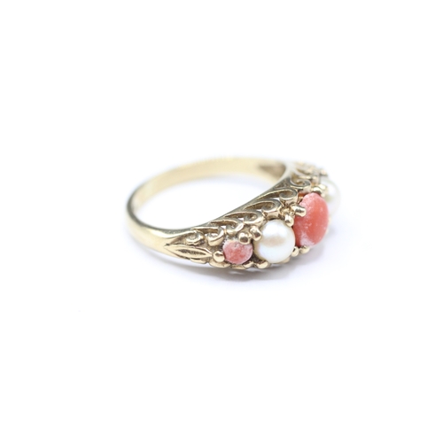 226 - 9ct gold coral and cultured pearl ring (3.2g) Size M