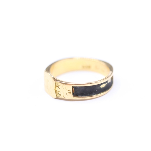 237 - 18ct gold antique mourning ring - as seen (3.8g)