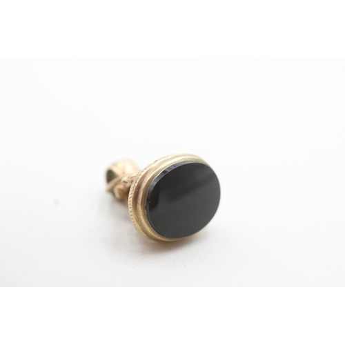 35 - 9ct gold onyx fob seal (3.5g)