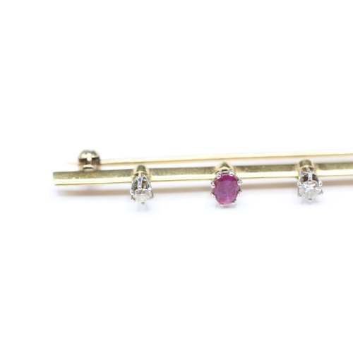 36 - 18ct gold and platinum with ruby and diamond brooch (4.4g)