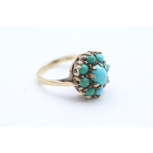 62 - 9ct gold blue/green gemstone set ring (3.8g) Size M